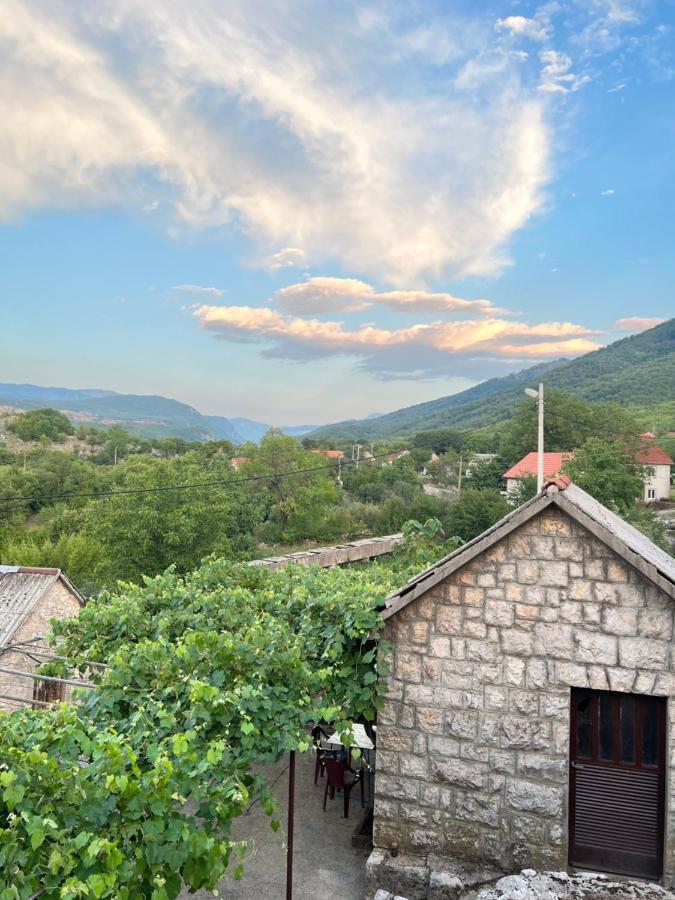 Villa Kuca Za Odmor Nikšić Exterior foto
